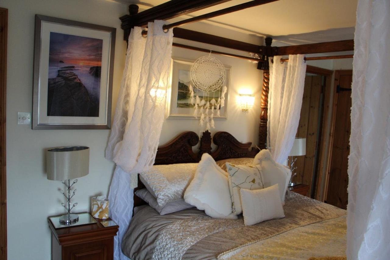 Melorne Farm Guest House คาเมลฟอร์ด ภายนอก รูปภาพ